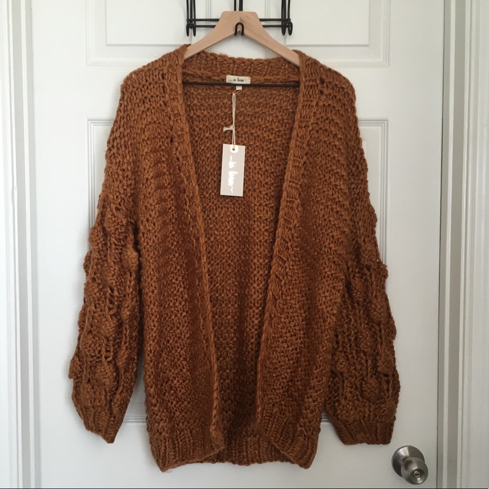 LAST ONE!! 🛍 Pom Cardigan - Camel - Picture 3 of 7
